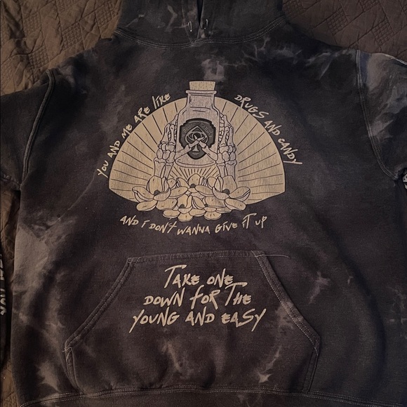 All Time Low - Drugs and Candy Hoodie - Picture 1 of 4